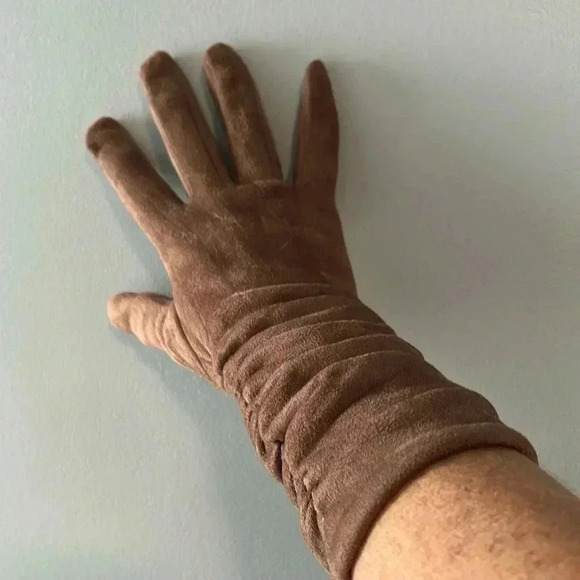 Gant Tech gloves,touchscreen compatible,light brown,ruched,soft suede like OSFM - Picture 1 of 7